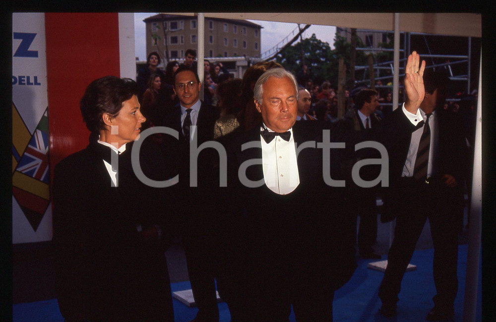 Fotografia d epoca originale Giorgio e Rosanna ARMANI Notte TELEGATTI MILANO 1995 ca  35 mm vintage slide 2 1