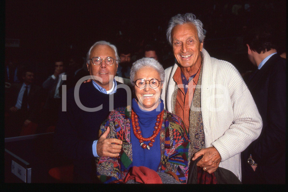 Fotografia d epoca originale Giorgio ARMANI Ottavio e Rosita MISSONI  MODA 1995 ca  35 mm vintage slide 2 1