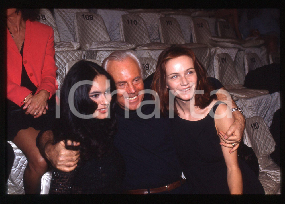 Giorgio ARMANI Maria Grazia CUCINOTTA Francesca NERI 1995 *35 mm vintage slide 5