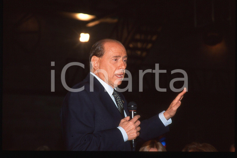 Fotografia d epoca originale Silvio BERLUSCONI POLITICA Congresso AN 2000 35mm vintage slide 22 1