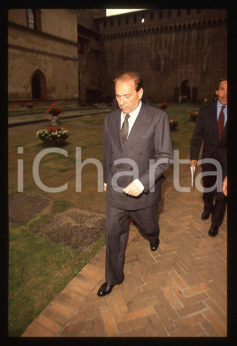 Silvio BERLUSCONI al CASTELLO SFORZESCO - MILANO 1995 ca * 35 mm vintage slide 2