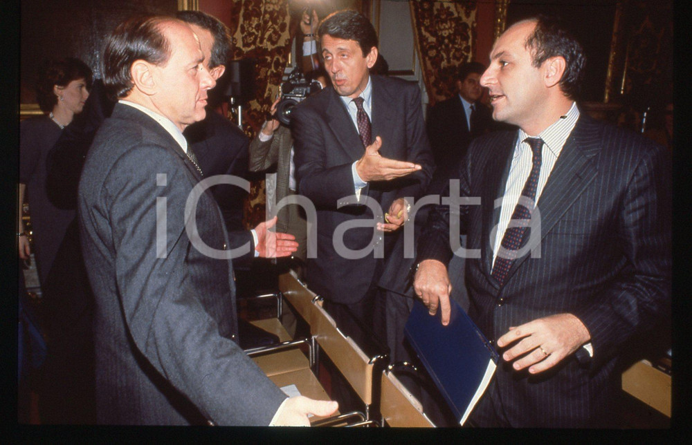 Silvio BERLUSCONI e Luca FORMENTON - Lodo MONDADORI 1990 * 35 mm vintage slide