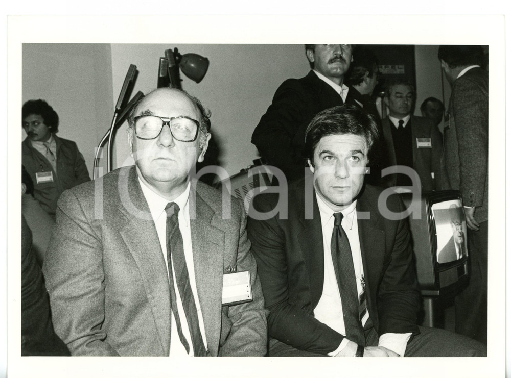 Fotografia d epoca originale 1984 CONFINDUSTRIA Incontro sul futuro  Giovanni MINOLI in platea con ROSSINI 1