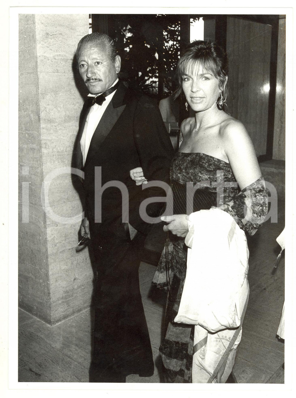 Fotografia d epoca originale 1986 FESTIVAL DI CANNES Véronique JANNOT Mohammed LakhdarHamina 1 Foto 1