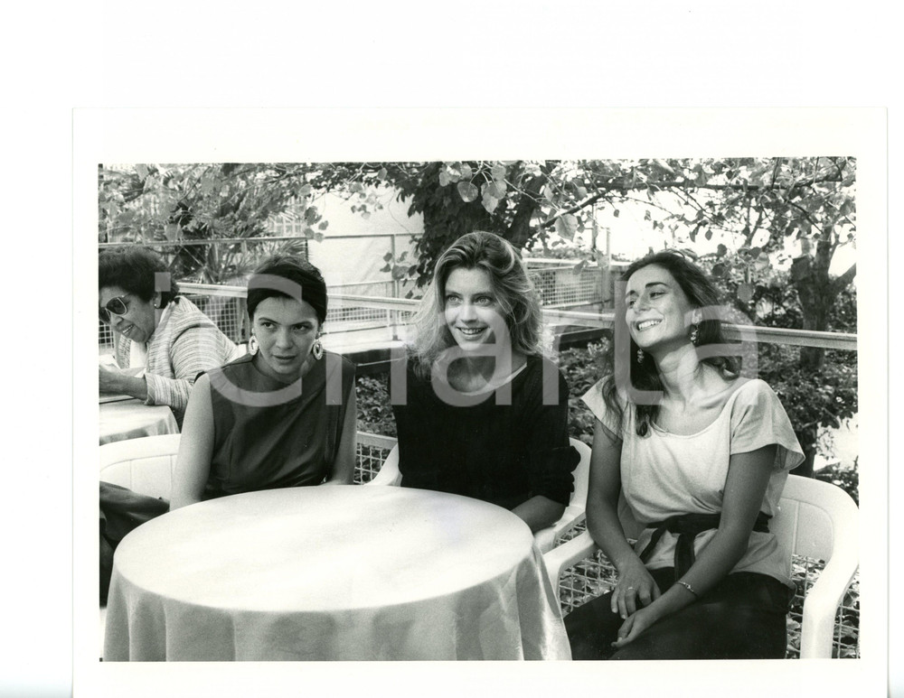 Fotografia d epoca originale 1990 ca VENEZIA Margherita BUY  Enrica Maria MODUGNO  Cristina GENTILE Foto 1