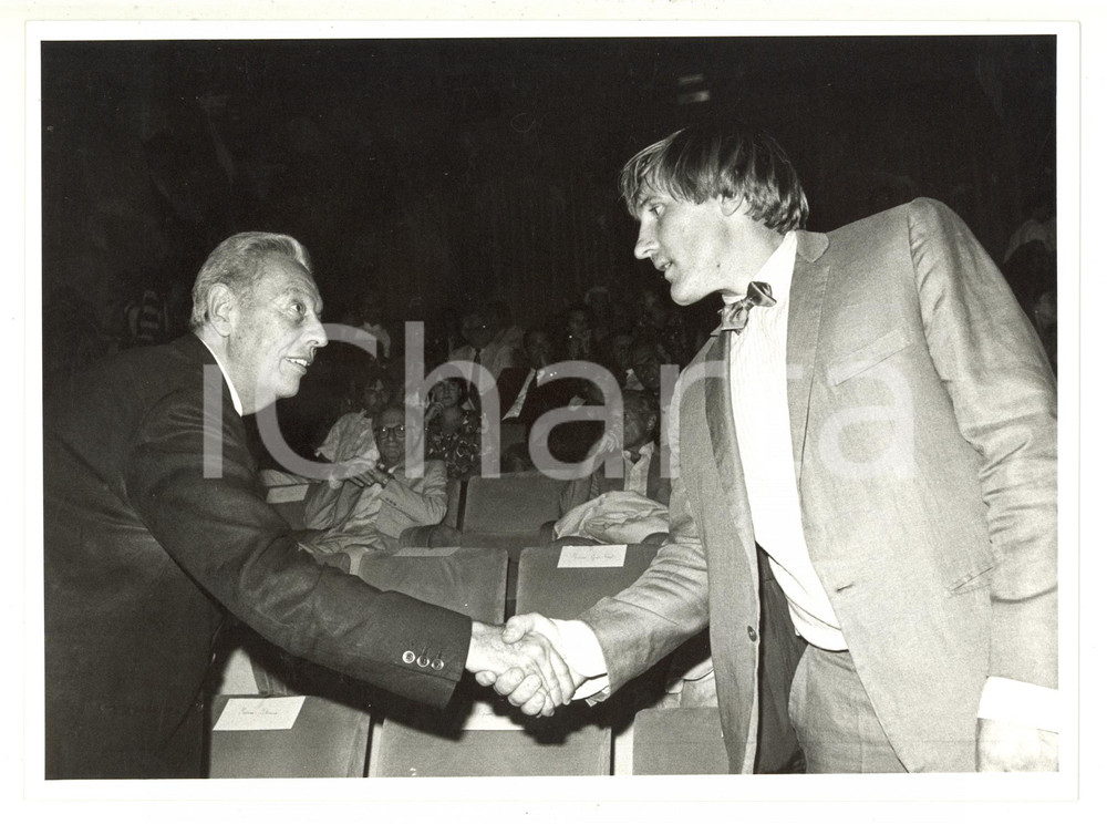 1985 ca VENEZIA Mostra del Cinema Gérard DEPARDIEU e Gian Luigi RONDI - Foto