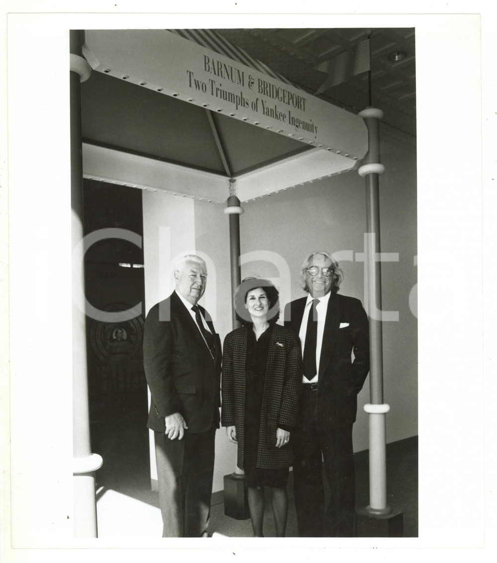 Fotografia d epoca originale 1989 BRIDGEPORT Barnum Museum  Richard MEIER Linda ALTSCHULER Philip BURDET 1 1