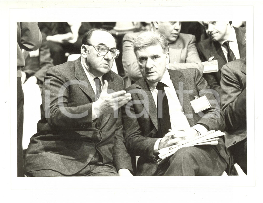 Fotografia d epoca originale 1984 MILANO  Sergio ZAVOLI e Giuseppe ROSSINI a un convegno  Foto 24x18 cm 1