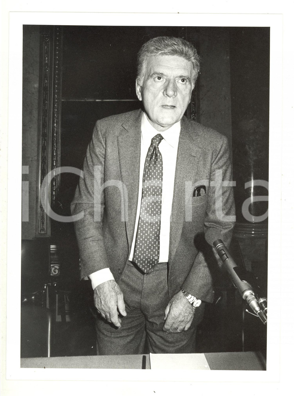 Fotografia d epoca originale 1982 MILANO  Ritratto di Sergio ZAVOLI a un convegno 4  Foto 18x24 cm 1