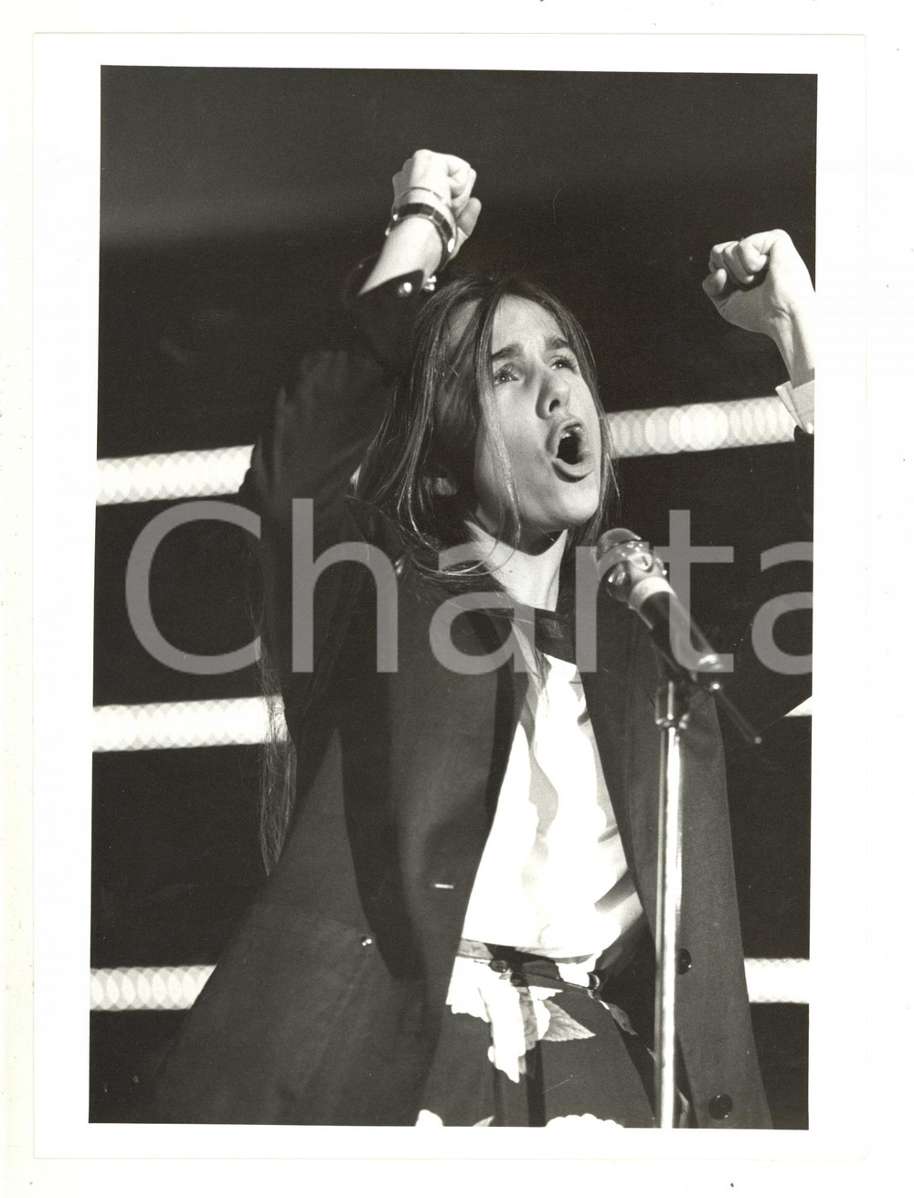 Fotografia d epoca originale 1984 FESTIVAL DI SANREMO  Giorgia FIORIO si esibisce sul palco dell Ariston 1