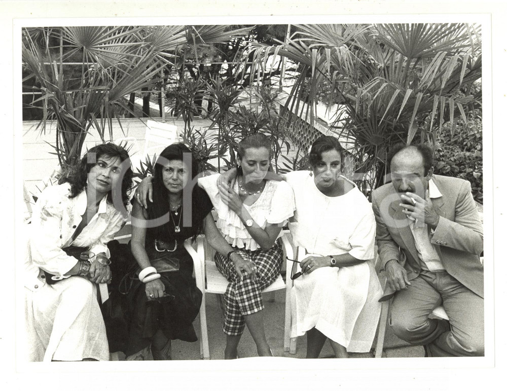 Fotografia d epoca originale 1985 VENEZIA Mostra del Cinema  Il cast del film Mamma Ebe  Foto 24x18 cm 1