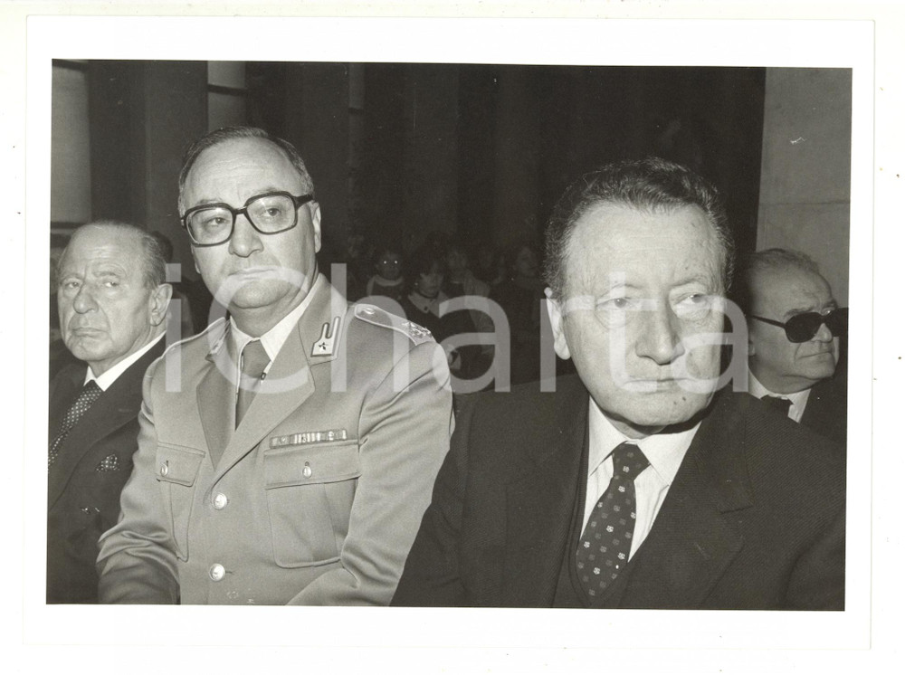 1985 ca MILANO - Antonio PIRELLA e Renato LODI a un evento - Foto 24x18 cm