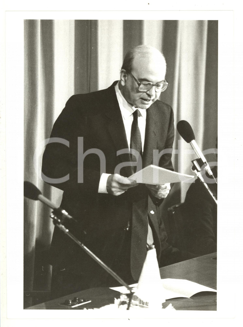 Fotografia d epoca originale 1986 FIERA DI MILANO  PSI  Intervento di Bettino CRAXI  Foto 18x24 cm 1