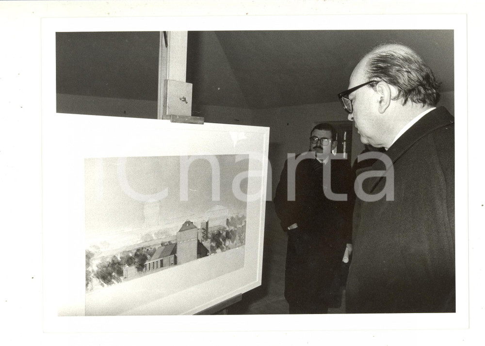Fotografia d epoca originale 1987 MILANO Triennale  Bettino CRAXI visita mostra Le città immaginate Foto 1