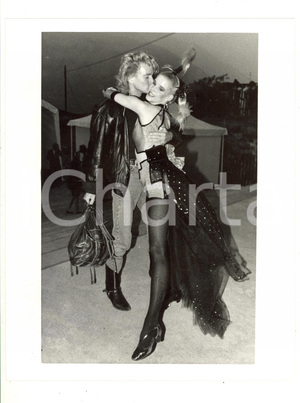 Fotografia d epoca originale 1985 ca COSTUME Sara CARLSON e Christopher prima di uno spettacolo 1 1