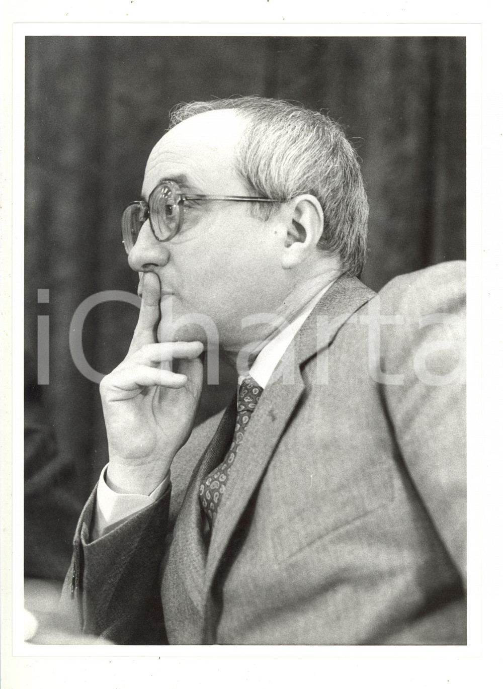 Fotografia d epoca originale 1985 ca MILANO POLITICA Ritratto di Enrico DE MITA a un convegno DC 8  Foto 1