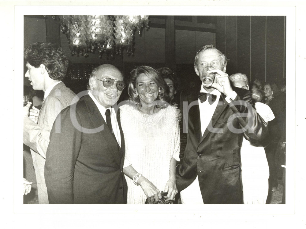 Fotografia d epoca originale 1984 VENEZIA Mostra del Cinema  Evgenij EVTUSENKO Francesco ROSI Marta MARZOTTO 1