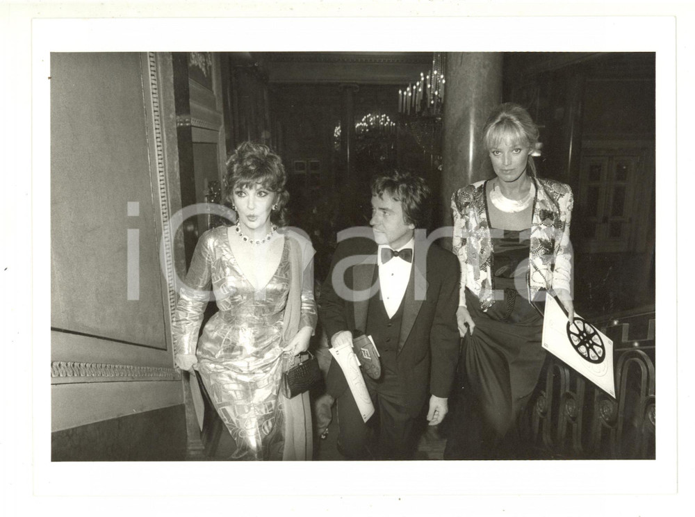 Fotografia d epoca originale 1988 VENEZIA Mostra del Cinema  Gina LOLLOBRIGIDA Susan ANTON  Foto 24x18 cm 1
