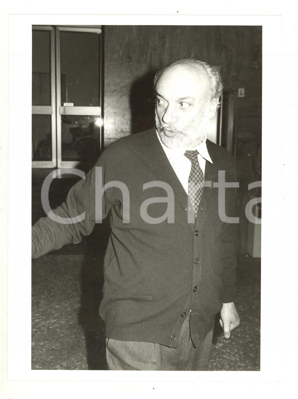 1985 ca MILANO - Ritratto del giornalista Romano CANTORE - Foto 18x24 cm