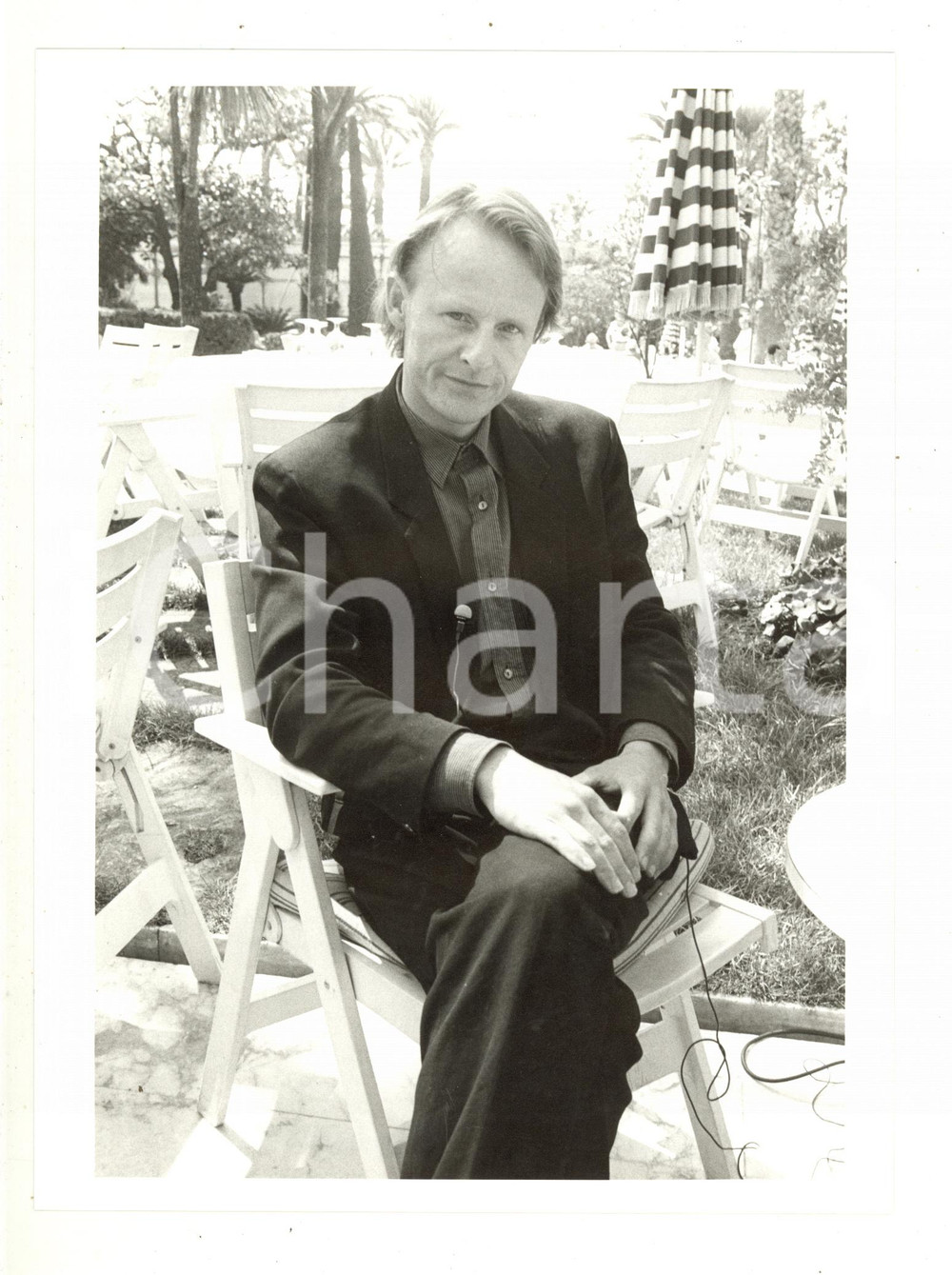 Fotografia d epoca originale 1984 CANNES Festival del Cinema  Marek KANIEVSKA durante un intervista  Foto 1