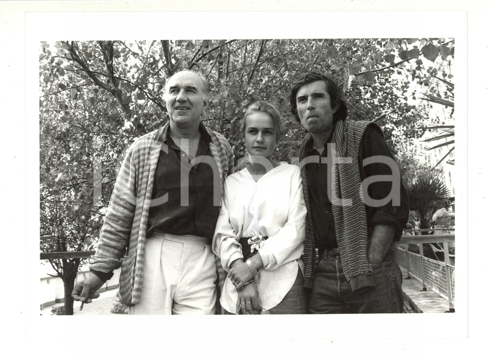 1985 ca FRANCIA COSTUME - Michel PICCOLI Jacques DOILLON Sandrine BONNAIRE (1)