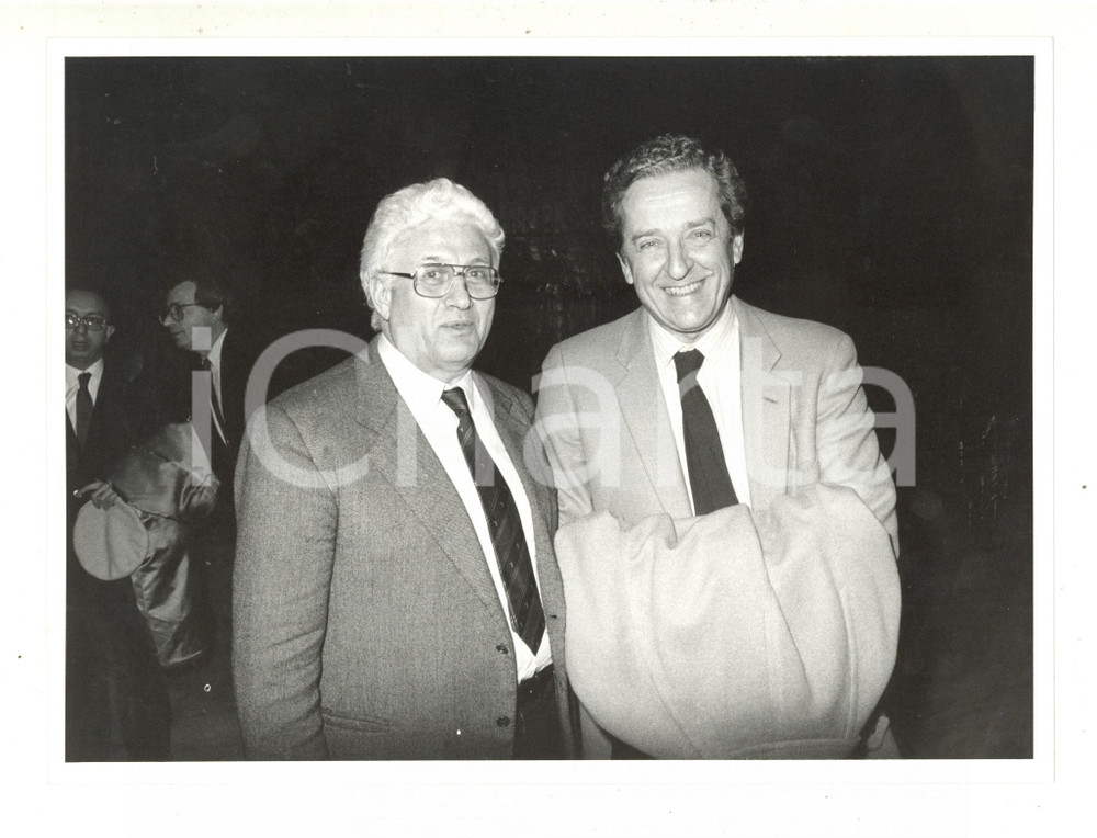1990 ca POLITICA PSI - Carlo RIPA DI MEANA con Mario DIDÒ - Foto 24x18 cm