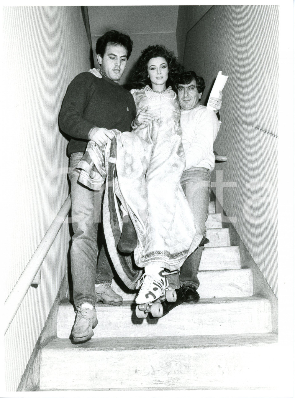 1985 ca COSTUME Eleonora BRIGLIADORI con pattini a rotelle - Foto 18x24 cm