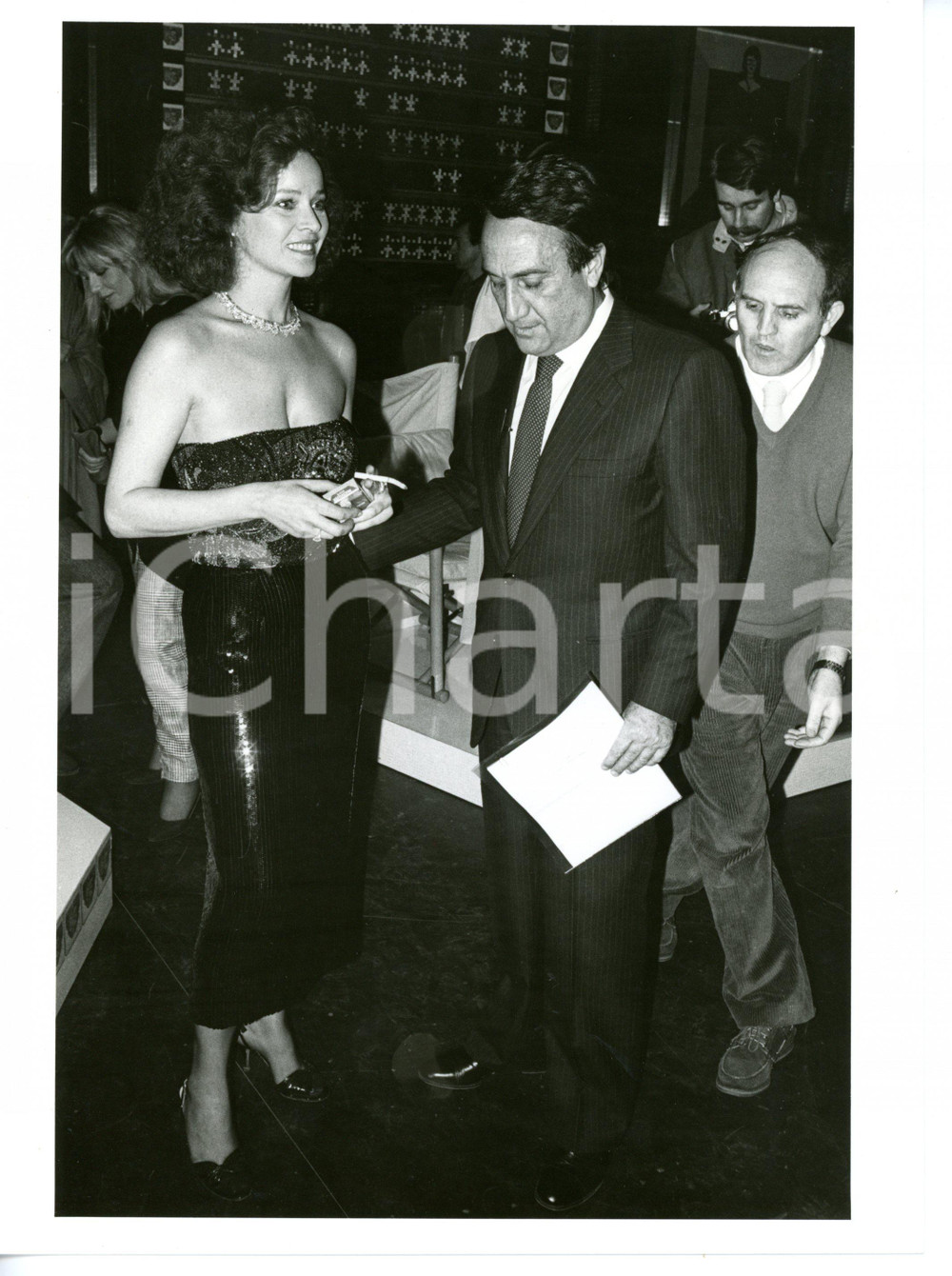 1984 TEST - GIOCO PER CONOSCERSI Emilio FEDE con Laura ANTONELLI Foto