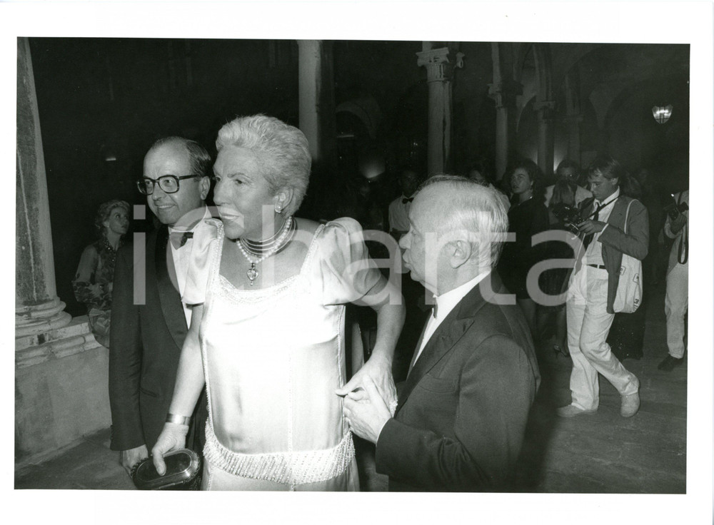 1988 VENEZIA Mostra del Cinema - Edilio RUSCONI con Maria Pia FANFANI *Foto