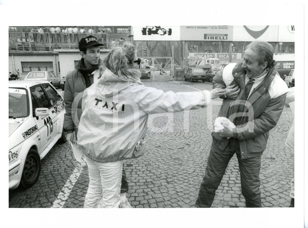 1986 9° RALLY AUTODROMO DI MONZA Cristiano MINELLONO gioca con Marina PERZY