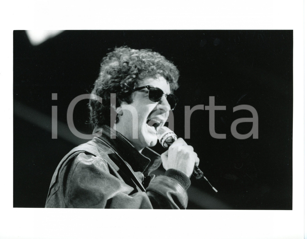1988 FESTIVAL DI SANREMO Francesco NUTI canta "Sarà per te" sul palco (4) *Foto