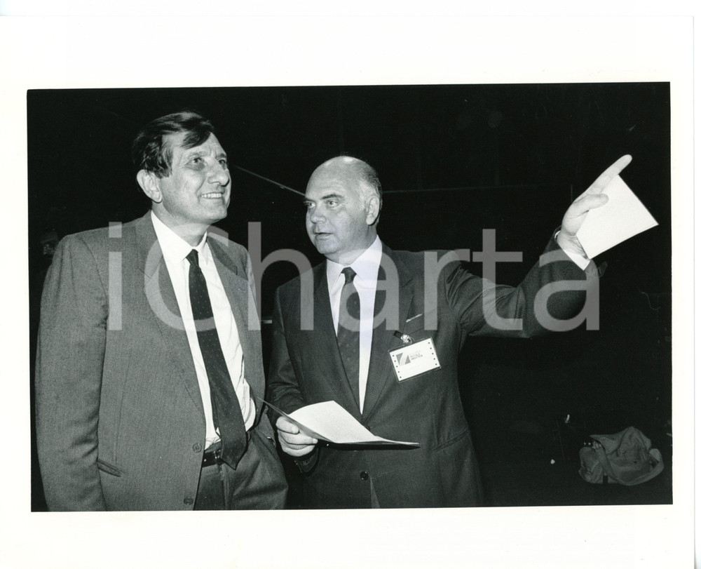 1990 ca CONFINDUSTRIA Piccola Industria - Lucio SCIALPI durante conferenza *Foto