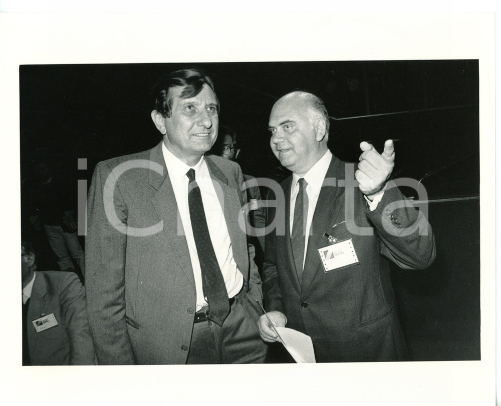 1990 ca CONFINDUSTRIA Piccola Industria - Lucio SCIALPI durante conferenza