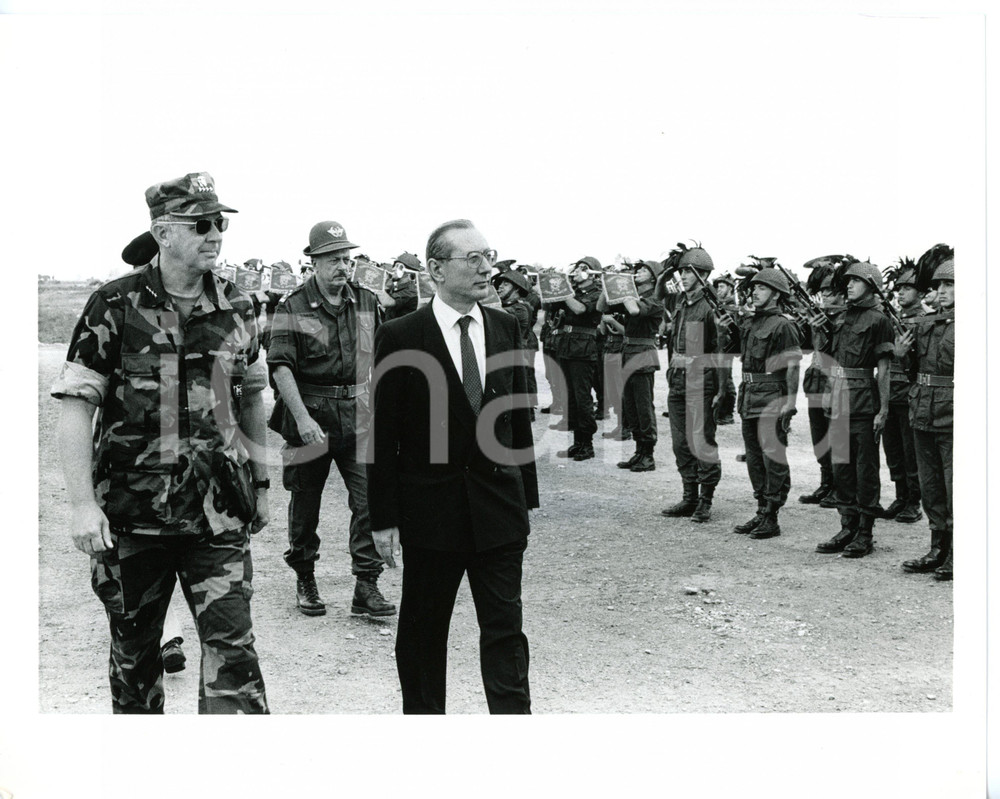 1985 ca ESERCITO ITALIANO Angelo PAVAN durante rivista militare - Foto 25x20 cm