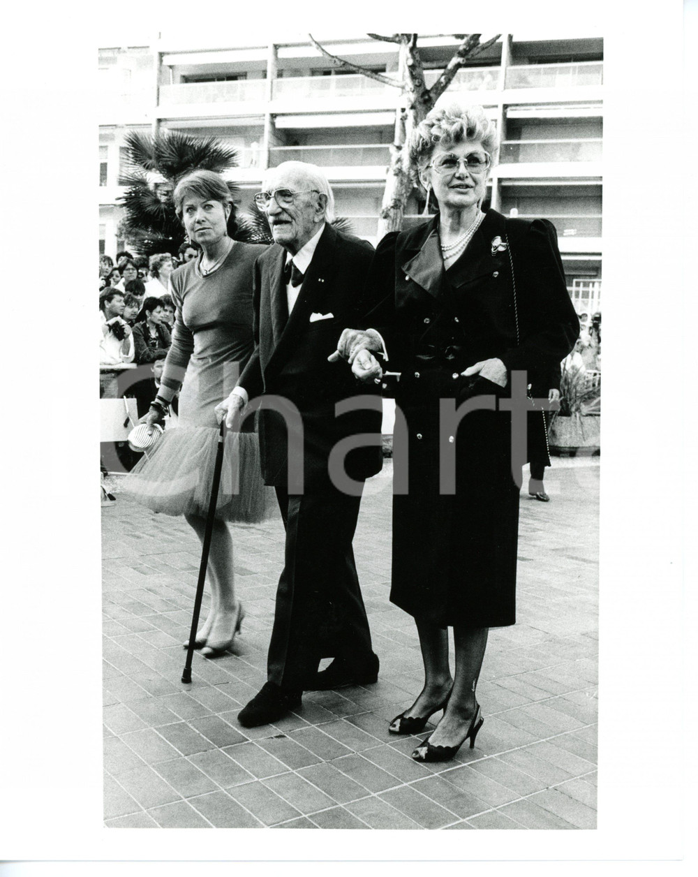1987 CANNES Festival del Cinema - Charles VANEL con la moglie Arlette BAILLY 