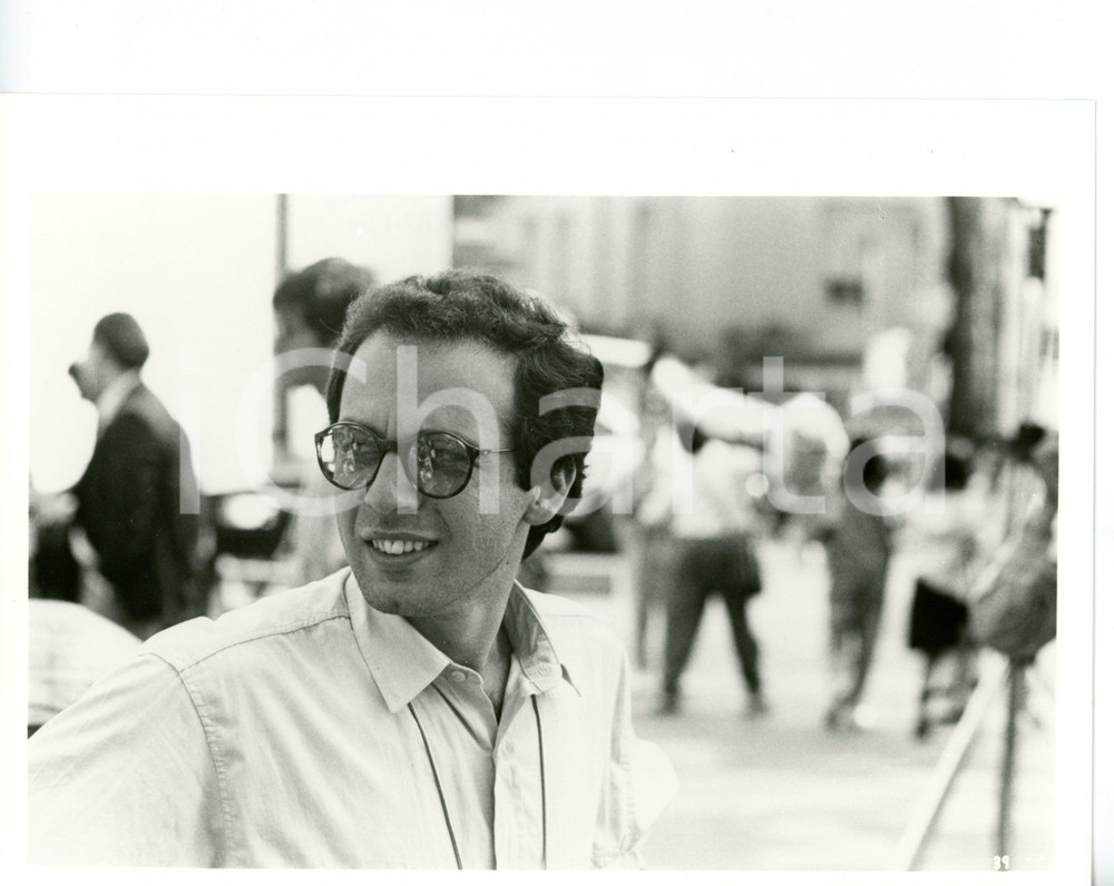 1988 CINEMA Giuseppe TORNATORE sul set del film "Nuovo Cinema Paradiso"
