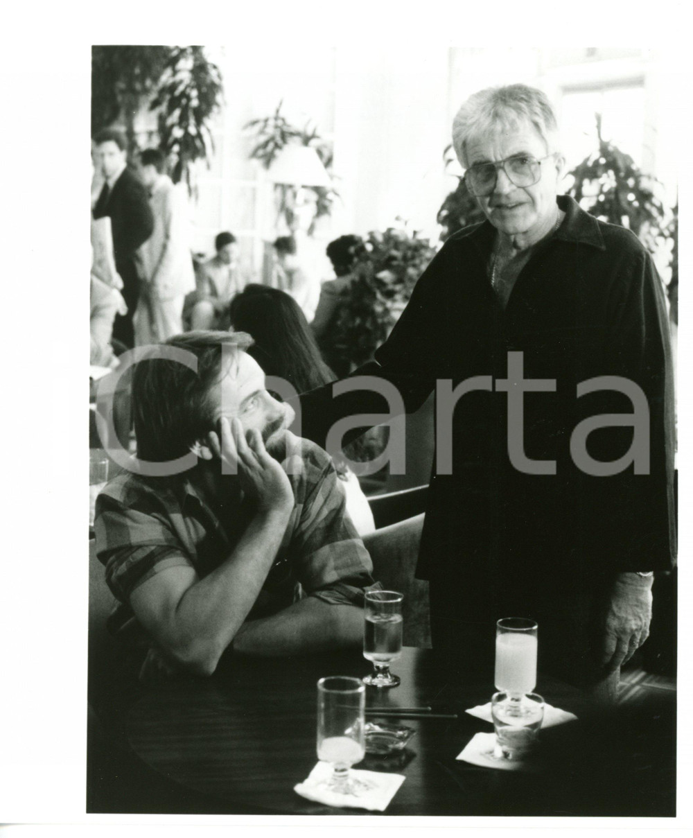 1989 CINEMA "Skin deep" - John RITTER e Blake EDWARDS durante le riprese - Foto