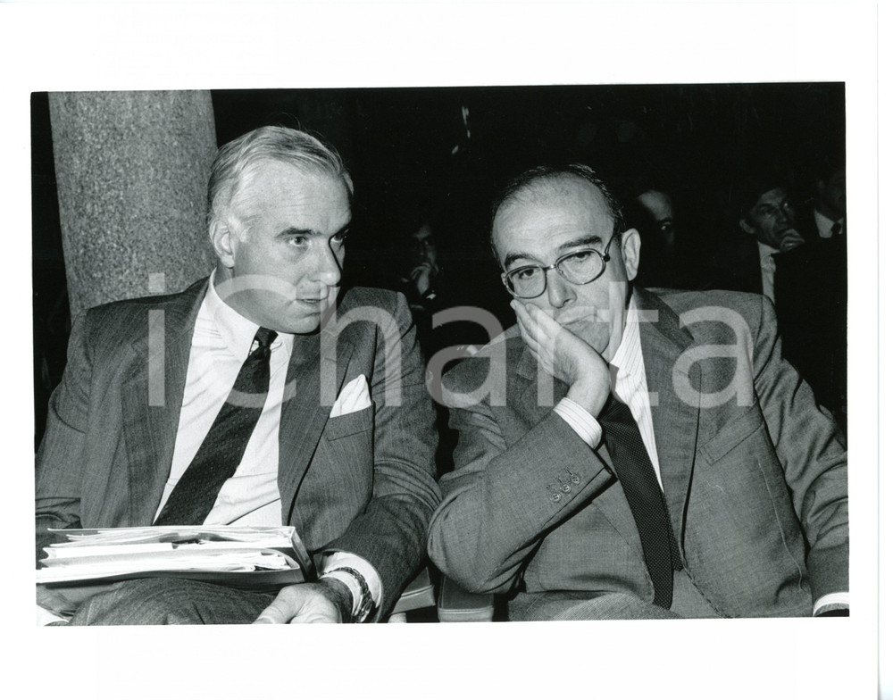 1985 ca ASSOLOMBARDA Luigi LANG con Felice MORTILLARO durante conferenza *Foto