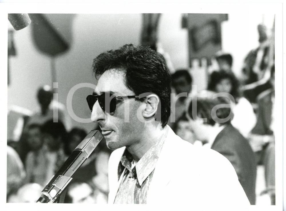 1985 ca MUSICA Ritratto di Franco BATTIATO - Fotografia VINTAGE 24x18 cm