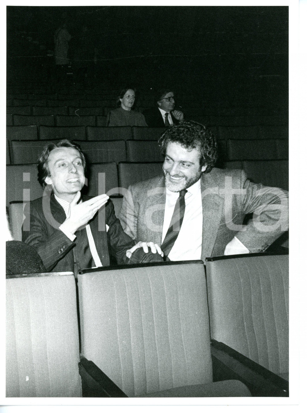 1985 ca MILANO Claudio RINALDI con Luca CORDERO DI MONTEZEMOLO *Foto 18x24 cm