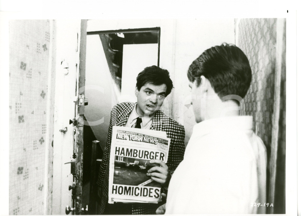 1988 CINEMA "Married to the Mob" - Oliver PLATT sul set del film *Foto 25x18