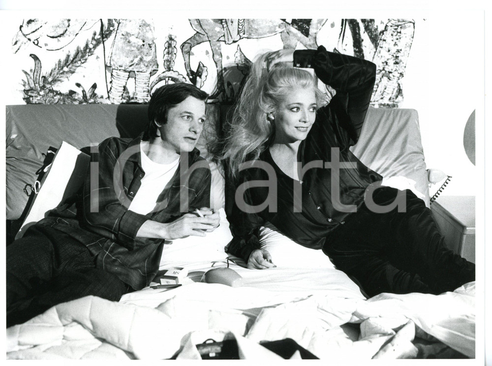 1986 RAI CINEMA "Atelier" - Lino CAPOLICCHIO con Mara VENIER sul set *Foto 24x18