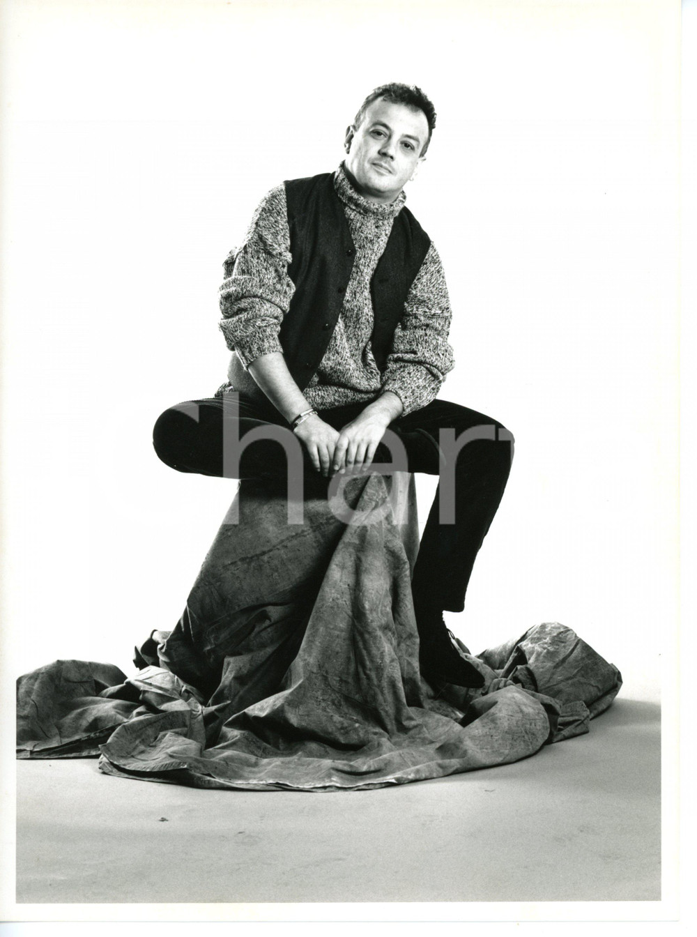 1985 ca COSTUME ITALIA Ritratto di Enrico RUGGERI (1) *Foto VINTAGE 18x24 cm