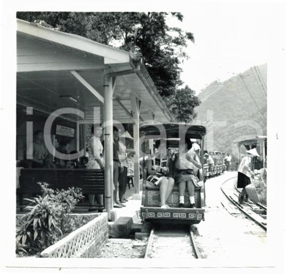1968 WULAI (TAIWAN) Tourists on daisha - Pushcar railway (1) *Photo 12x12 cm