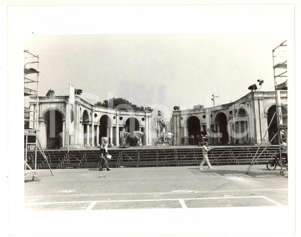 1987 VENEZIA - Mostra del Cinema - Allestimento per Cinecittà 50° (1) Foto 24x18