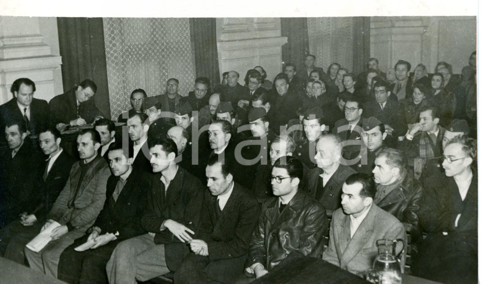1951 BELGRADE Yugoslav Royalist sympathisers during military court *Foto 20x13