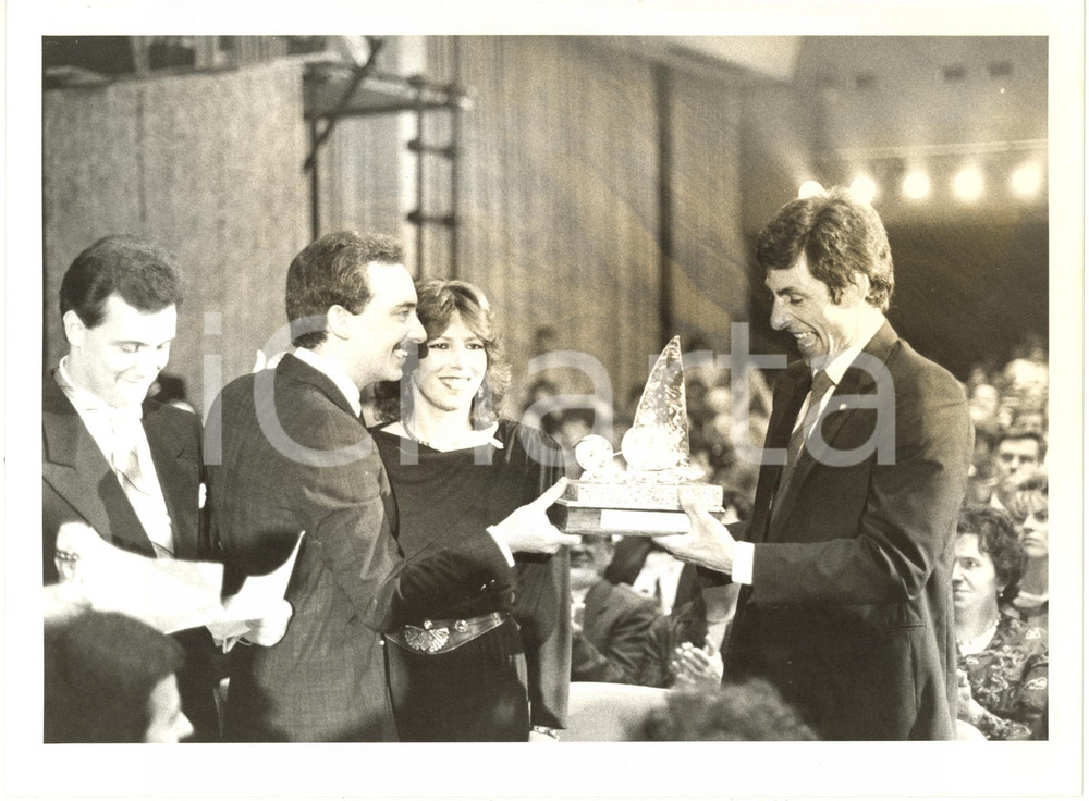 1980 ca COSTUME ITALIA Premiazione ciclista Francesco MOSER (1) *Foto 24x17 cm