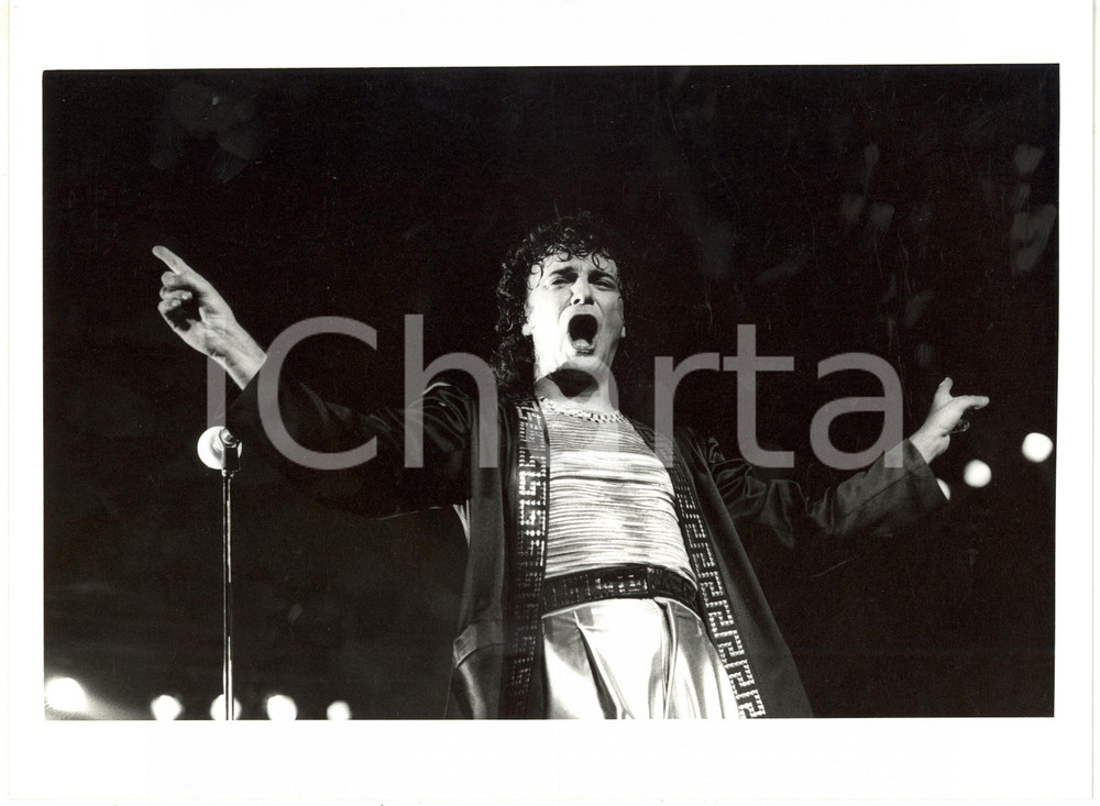 1986 ITALIA MUSICA Zero Tour - Renato ZERO durante un concerto (2) *Foto 24x18 