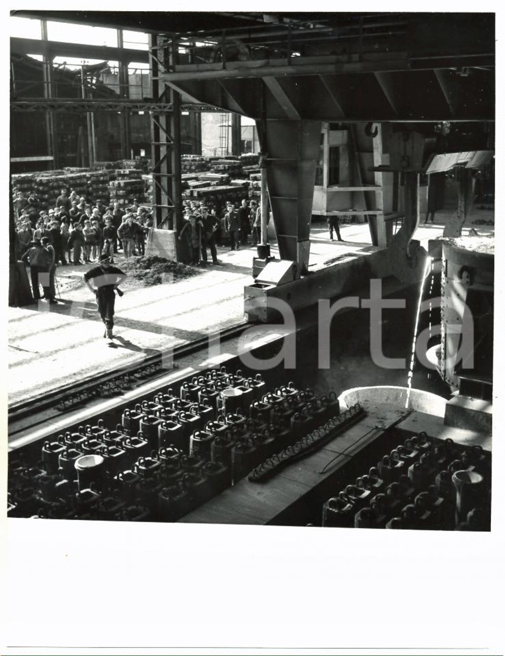 1962 LECCO Acciaieria CALEOTTO Figli degli operai visitano lo stabilimento (9)