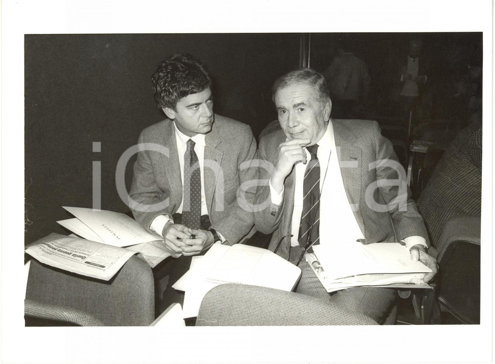 1986 MILANO Convegno POLITEIA - Enzo TORTORA con Claudio MARTELLI Foto 24x18 cm